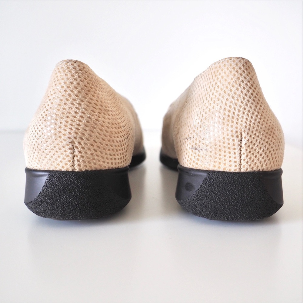 Trotters 'Jenn' Loafer - Picture 5 of 8